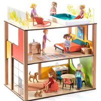 Doll Buildings, Furniture & Families
